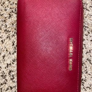 Authentic Michael Kors Wristlet